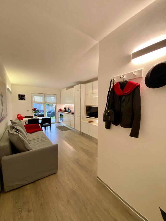 Appartamento Miranda Con Giardino Privato E Pool Екстериор снимка